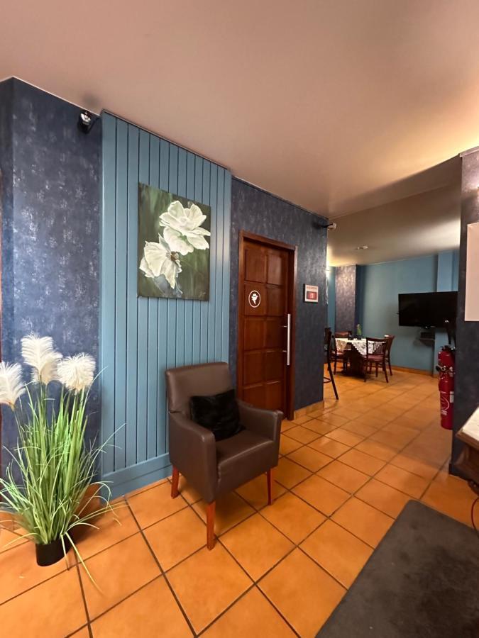 Hotel L'embleme - Boutique *